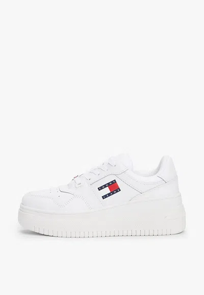Tommy Hilfiger New Tjw Retro Basket Sneakers Fl In Bianco
