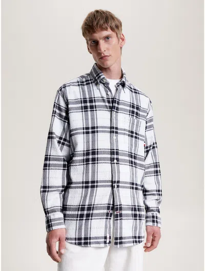 Tommy Hilfiger Oversized Fit Seersucker Tartan Shirt In Ivory / Multi