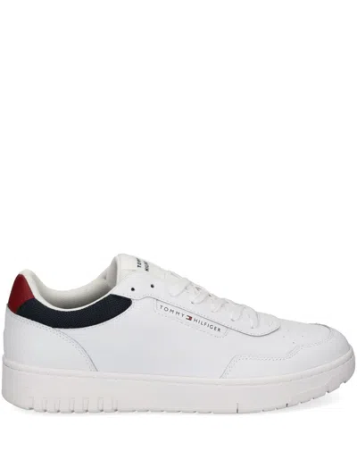 Tommy Hilfiger Panelled Sneakers In Weiss