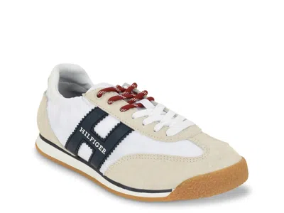 Tommy Hilfiger Parisaz Sneaker In Animal Print