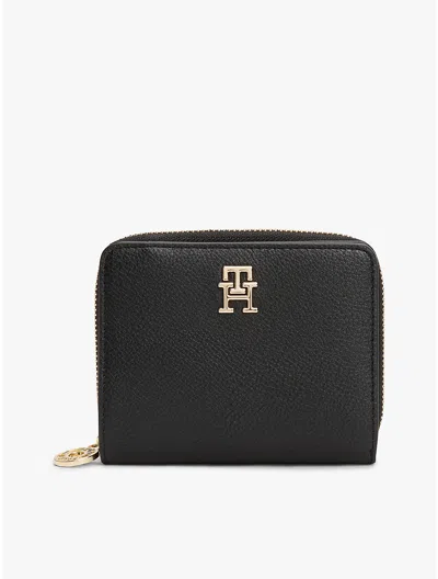Tommy Hilfiger Pebbled Medium Zip Wallet