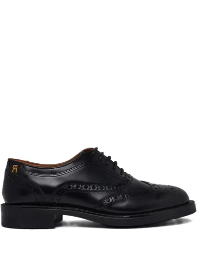 Tommy Hilfiger Perforated-detail Oxford Shoes In Black