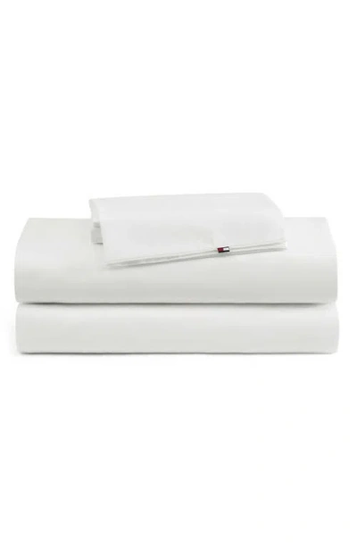 Tommy Hilfiger Performance Cooling Cotton Sheet Set In White