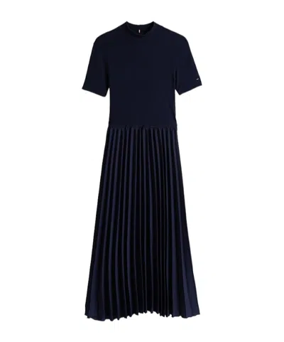 Tommy Hilfiger Pleated Medium And Long Trumpet Dress In Black