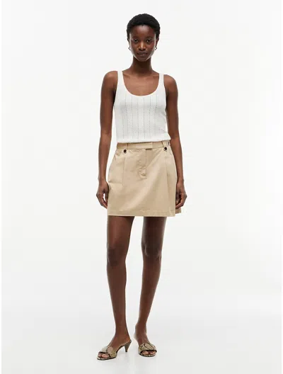 Tommy Hilfiger Pleated Stretch Chino Mini Skirt In Gentle Gold
