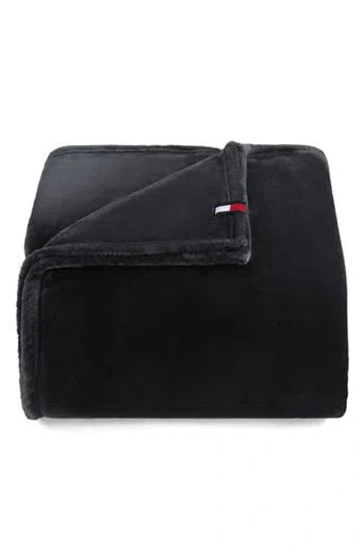 Tommy Hilfiger Plush Throw Blanket In Black