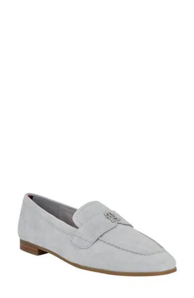 Tommy Hilfiger Razzi Loafer In Light Blue Suede