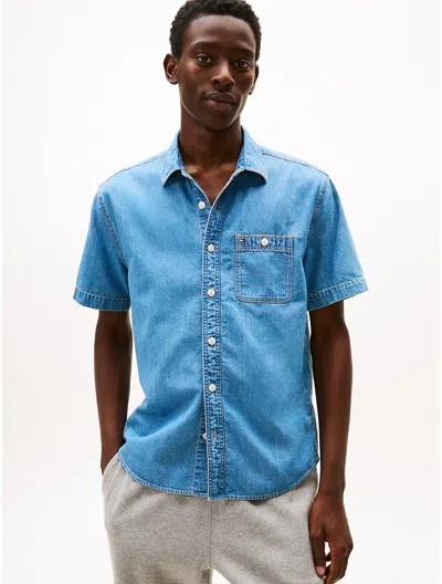 Tommy Hilfiger Regular Fit Medium Wash Chambray Shirt In Blue