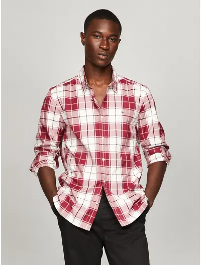 Tommy Hilfiger Regular Fit Plaid Poplin Shirt In Rouge