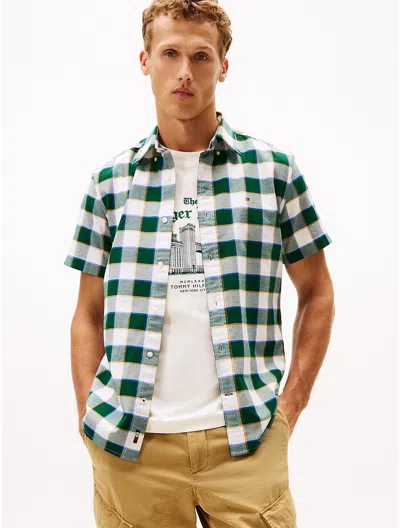 Tommy Hilfiger Regular Fit Plaid Stretch Oxford Shirt In Green