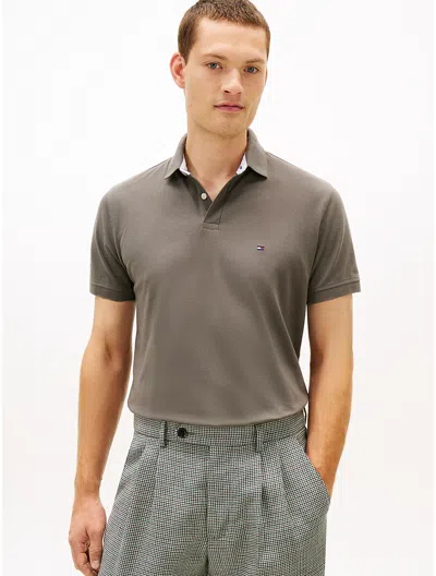 Tommy Hilfiger Regular Fit Stretch Tommy Polo In Gray