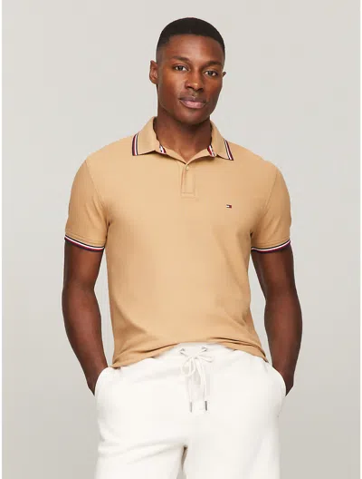 Tommy Hilfiger Regular Fit Tommy Wicking Polo In Champagne Toast