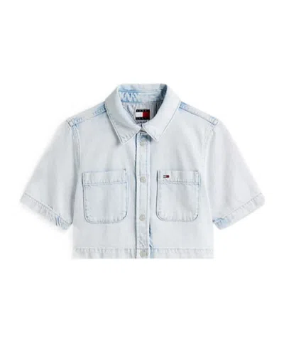 Tommy Hilfiger Relaxed Cropped Short Sleeve Lightweight Denim Shirt In Blue