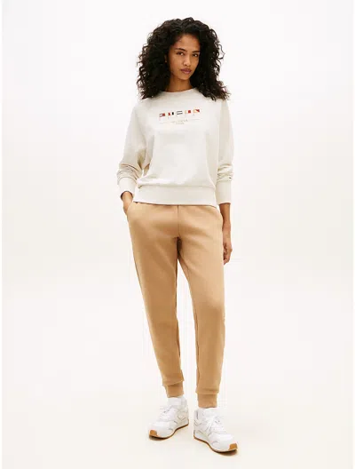 Tommy Hilfiger Relaxed Fit Sweatpant In Nude