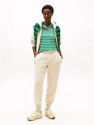 Tommy Hilfiger Relaxed Solid Sweatpant In Neutral