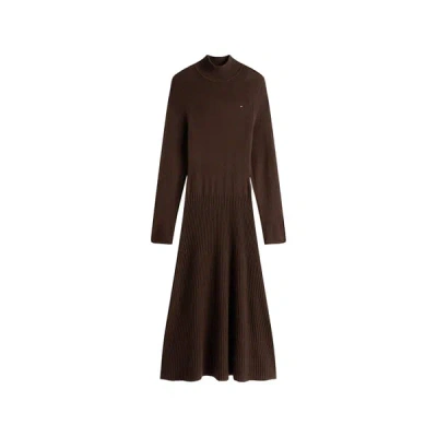Tommy Hilfiger Robe Midi À Col Montant En Laine In Brown