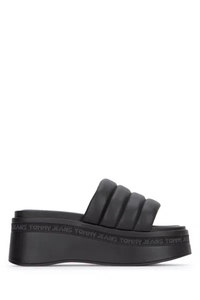 TOMMY HILFIGER MOON BOOT BROWN ECO FUR ICON BOOTS