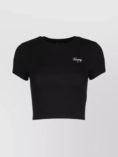 Tommy Hilfiger Short Sleeve Cropped Top In Black