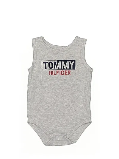 Pre-owned Tommy Hilfiger Babies' Short Sleeve Onesie In Gray