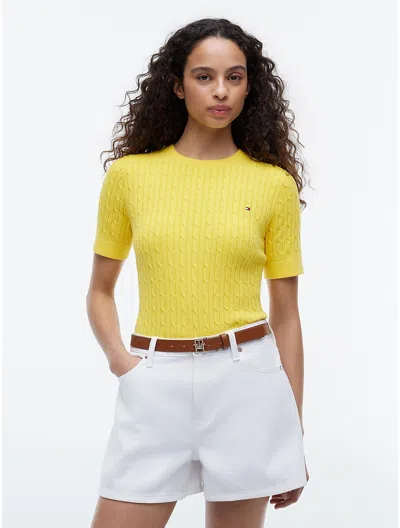 Tommy Hilfiger Short In Yellow