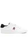 Tommy Hilfiger Side Embroidered-logo Low-top Sneakers In 白色