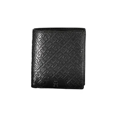 Tommy Hilfiger Sleek Black Leather Dual-compartment Wallet