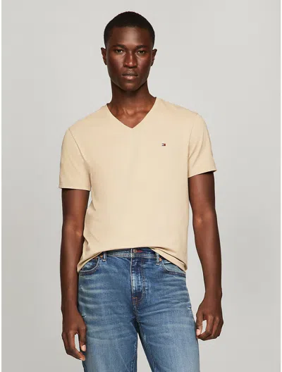 Tommy Hilfiger Slim Fit V In Beige