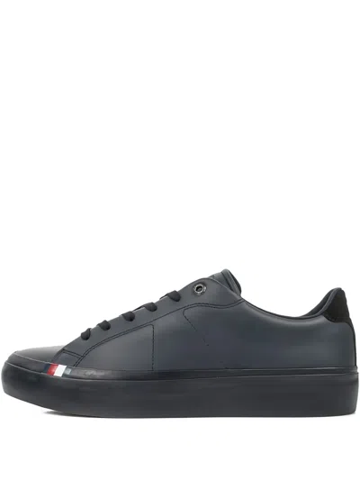 Tommy Hilfiger Sneakers In Blue