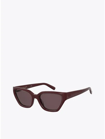 Tommy Hilfiger Sofia For Tommy Cat In Burgundy