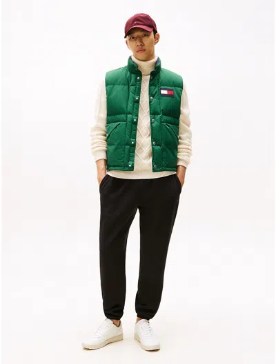 Tommy Hilfiger Solid Fleece Jogger In Black