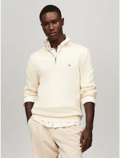 Tommy Hilfiger Solid Logo Quarter In Calico