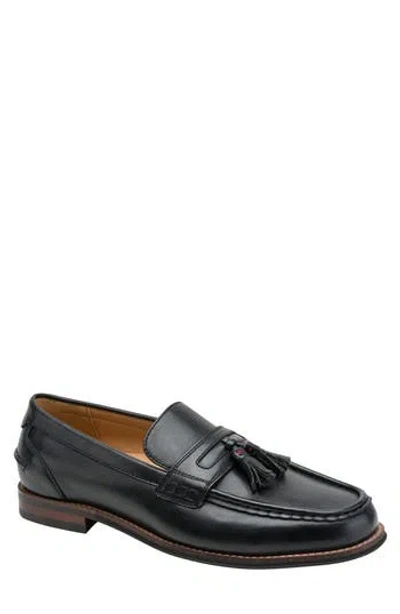 Tommy Hilfiger Sosmo Tassel Loafer In Black