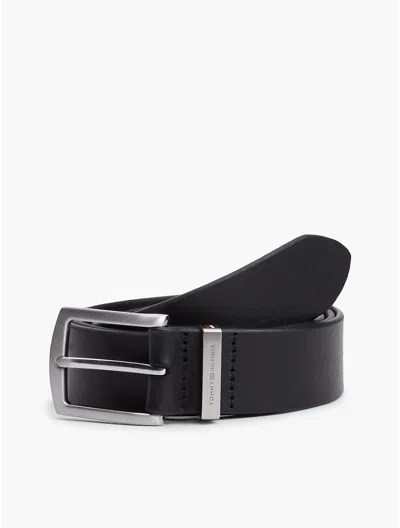 Tommy Hilfiger Square Buckle Smooth Leather Belt In Black