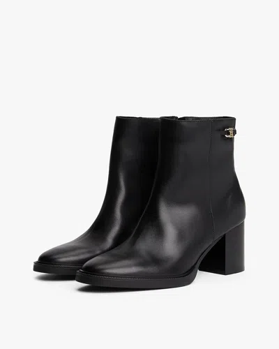 Tommy Hilfiger Stacked Heel Leather Womens Ankle Boots In Black