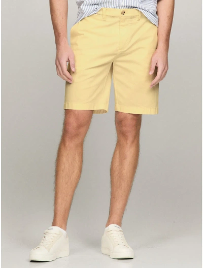 Tommy Hilfiger Regular Fit 9" Tommy Short In Daisy Yellow