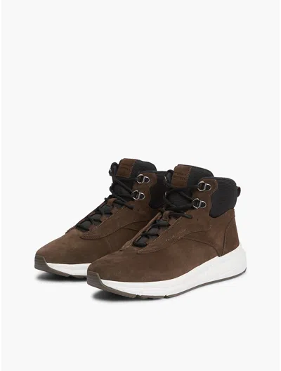Tommy Hilfiger Suede Runner Boot In Brown