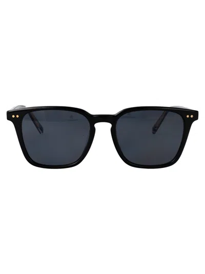 Tommy Hilfiger 汤米·希尔菲格（）平方太阳镜th 2158/s 807 In Black
