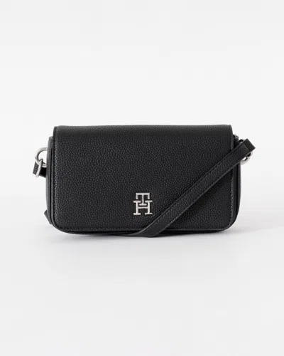 Tommy Hilfiger Th Emblem Flap Womens Crossover Bag In Black