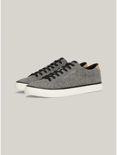 Tommy Hilfiger Th Logo Chambray Linen Sneaker In Black