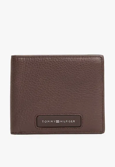 Tommy Hilfiger Th Monogram Cc And Coin In Brown