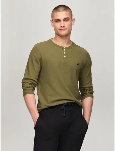 Tommy Hilfiger Thermal Sleep Henley In Moss