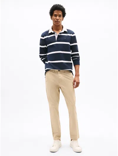 Tommy Hilfiger Thflex Slim Tommy Chino In Khaki Sand