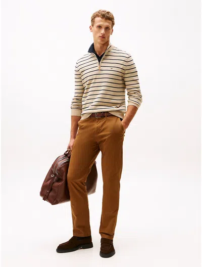 Tommy Hilfiger Thflex Tommy Straight Chino In Brown