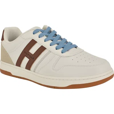 Tommy Hilfiger Tilyas Sneaker In Cream/cognac Multi