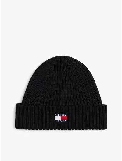Tommy Hilfiger Tommy Jeans Badge Rib Knit Beanie In Black