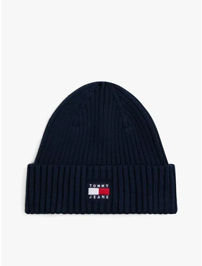 Tommy Hilfiger Tommy Jeans Badge Rib Knit Beanie In Black
