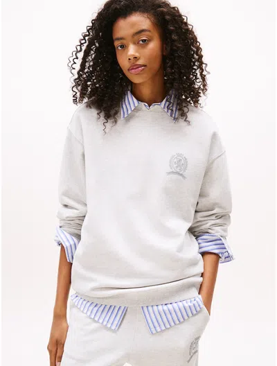 Tommy Hilfiger Tommy Jeans Crest Logo Fleece Sweatshirt In White