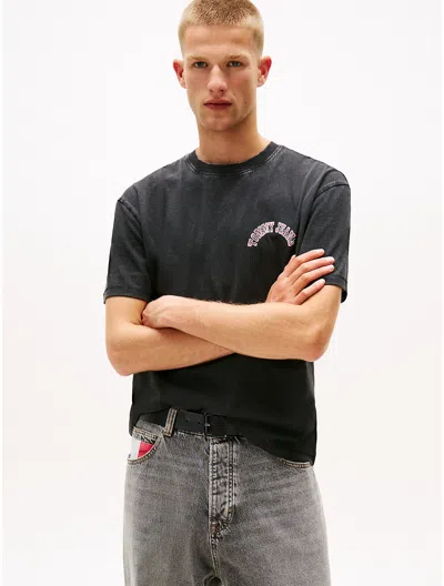 Tommy Hilfiger Tommy Jeans Garment In Black