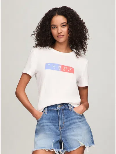 Tommy Hilfiger Tommy Jeans Logo T In Fresh White