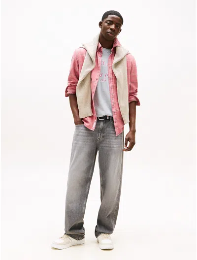 Tommy Hilfiger Tommy Jeans Loose Fit Straight Leg Jean In Gray